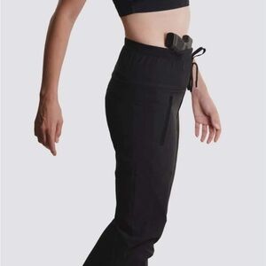 Alexo Athletica Tuck and Carry joggers size XL